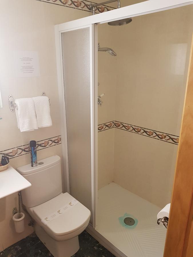 Hostal Ansonea Bera  Esterno foto